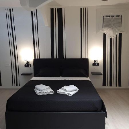 Come Per Incanto Rooms Bosa Exteriör bild