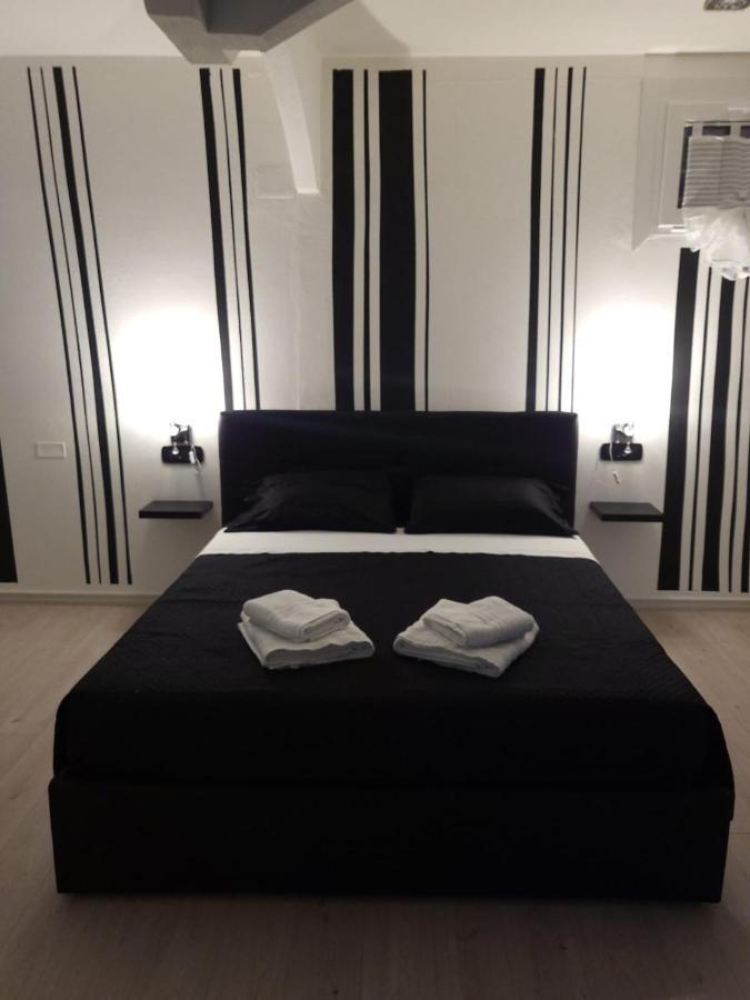 Come Per Incanto Rooms Bosa Exteriör bild